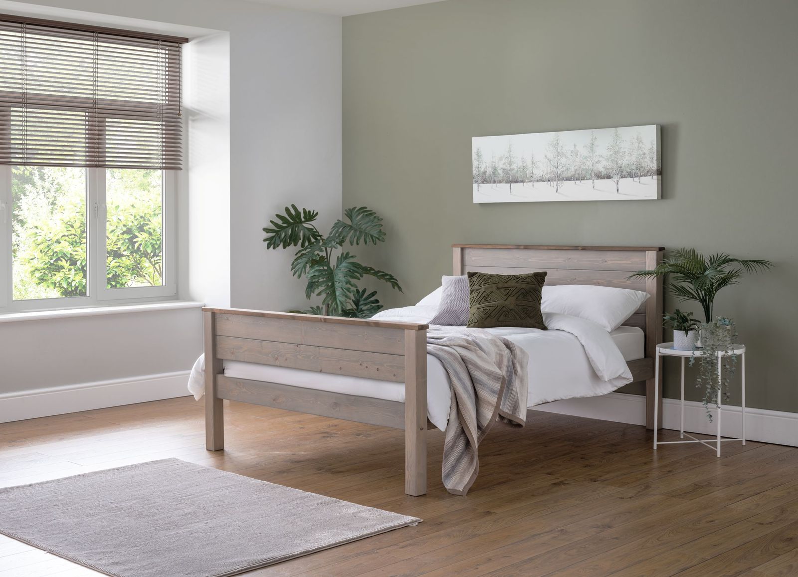 TimberRest Ashdown HFE solid wood bed frame with high headboard and high foot end