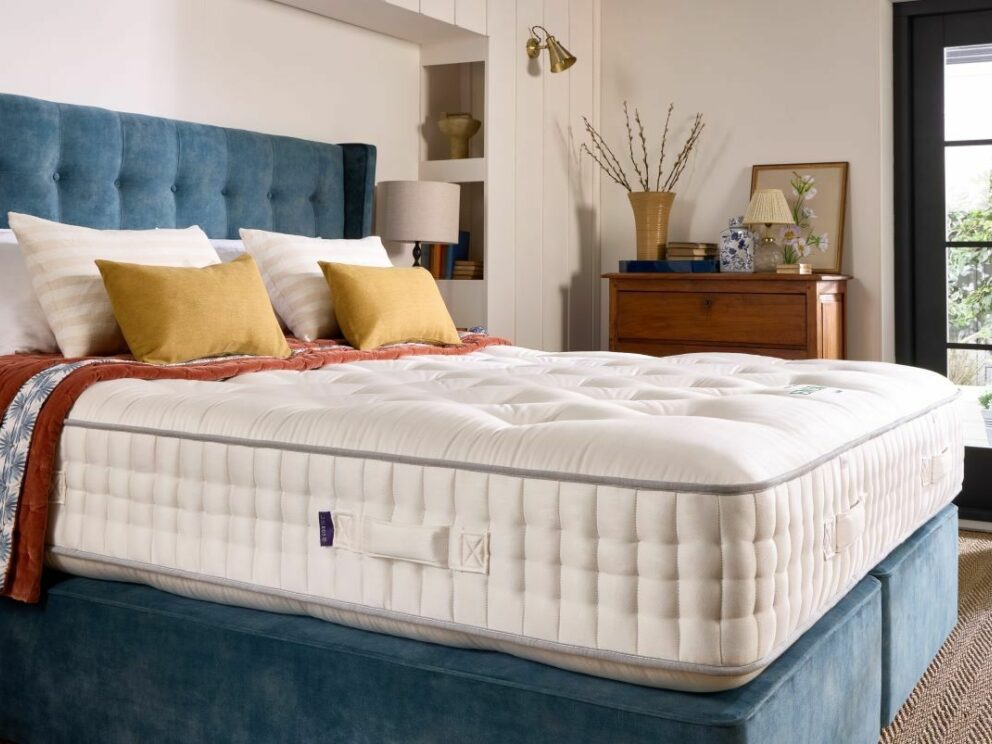Harrisons Emerald pocket sprung mattress offering 16500 springs, balanced comfort and pressure relief